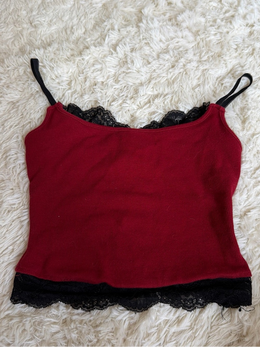 pacsun black and red lace cami crop top
